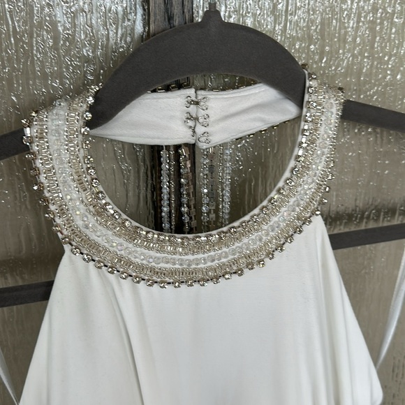 Mac Duggal BEADED HALTER JERSEY GOWN in white size 6. - Picture 6 of 10